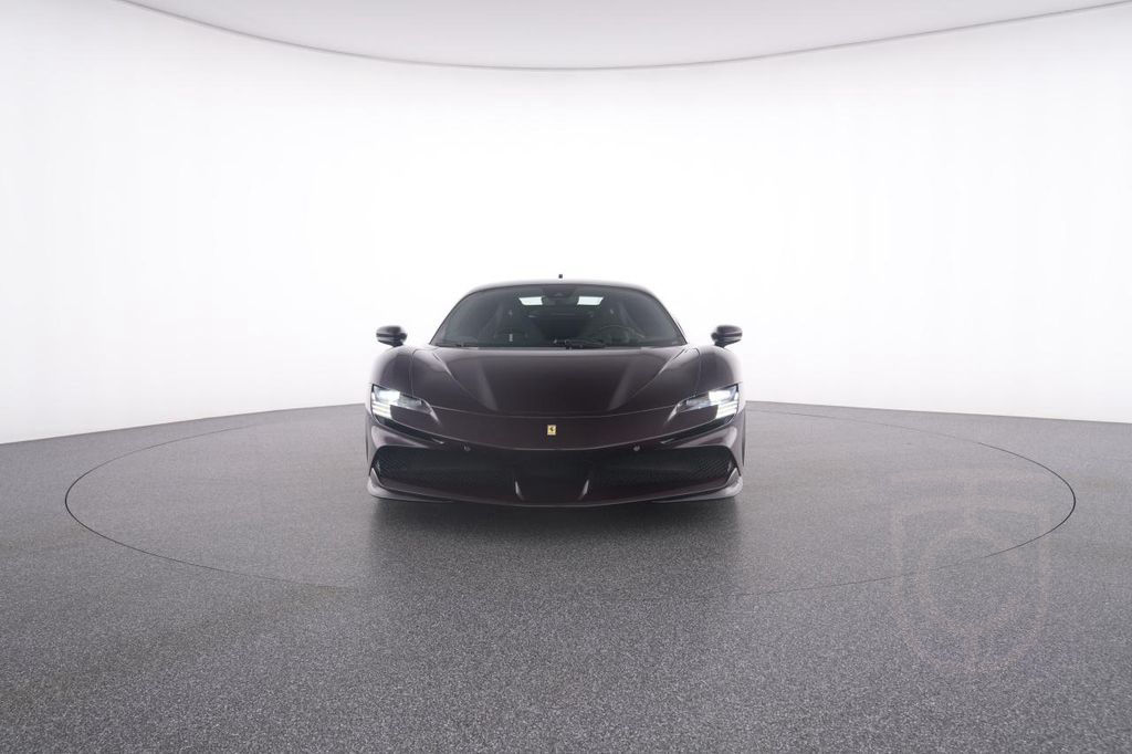 Ferrari SF90 Stradale LIFTSYSTEM CARBON LENKRAD