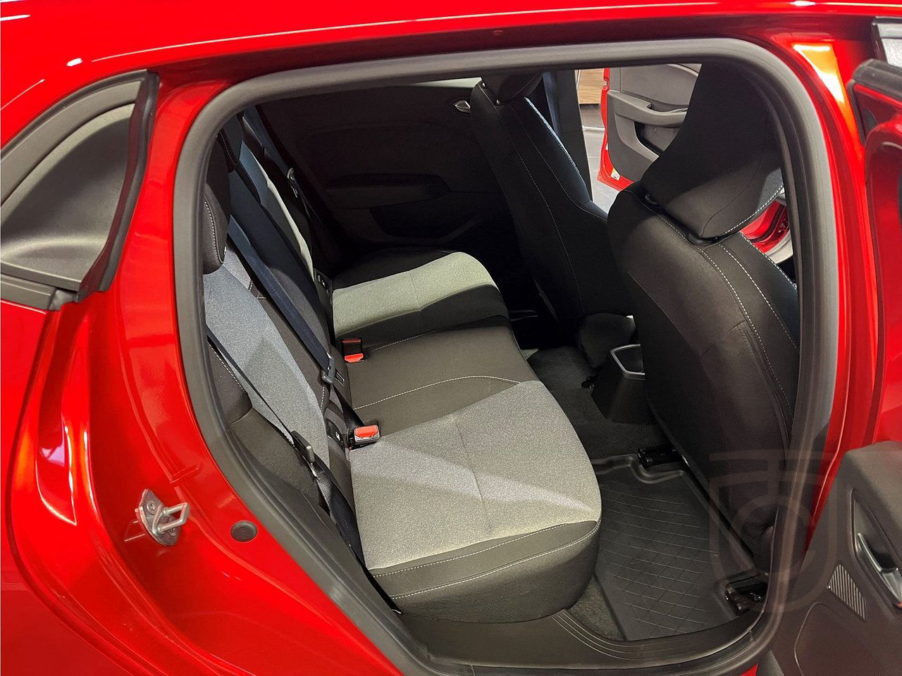 Mitsubishi Colt Invite
