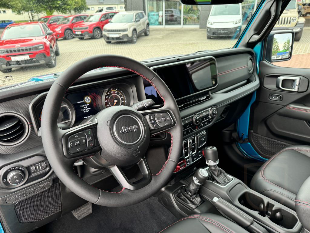 Jeep Wrangler Unlimited Rubicon MY24 bikini