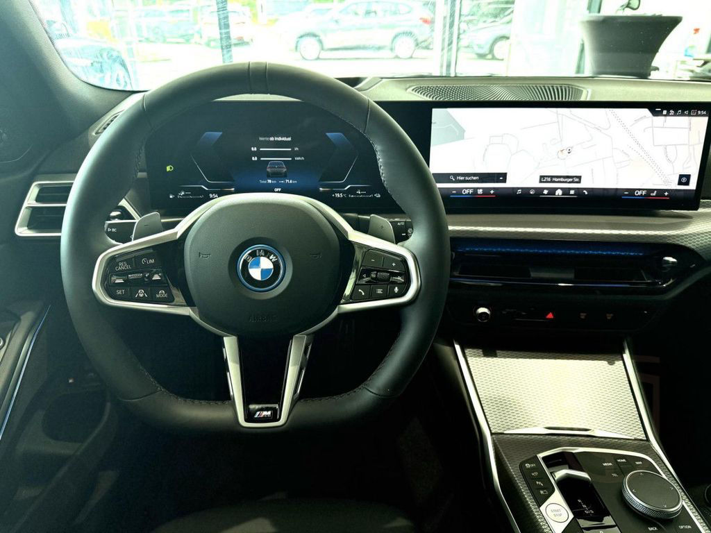 BMW 330e Touring M-SPORT INNOV. COMFO. AHK Bluetooth