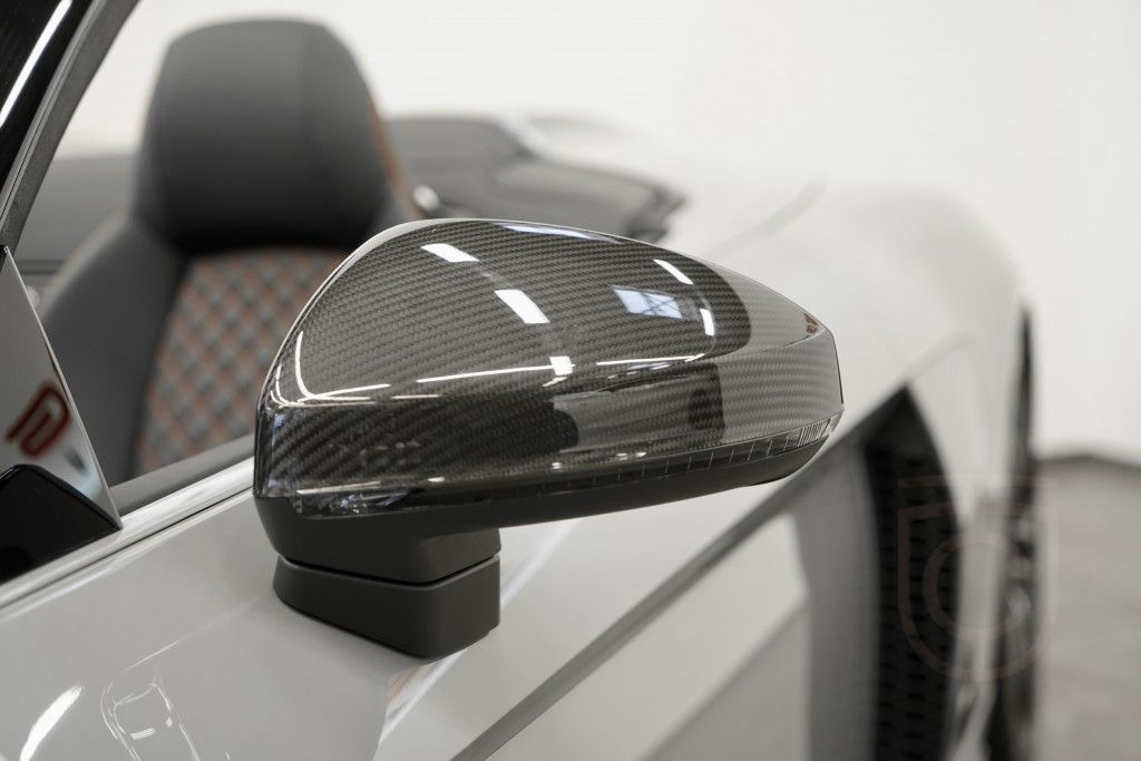 Audi R8 q. Spyder Performance *Carbon *20 *Keramik