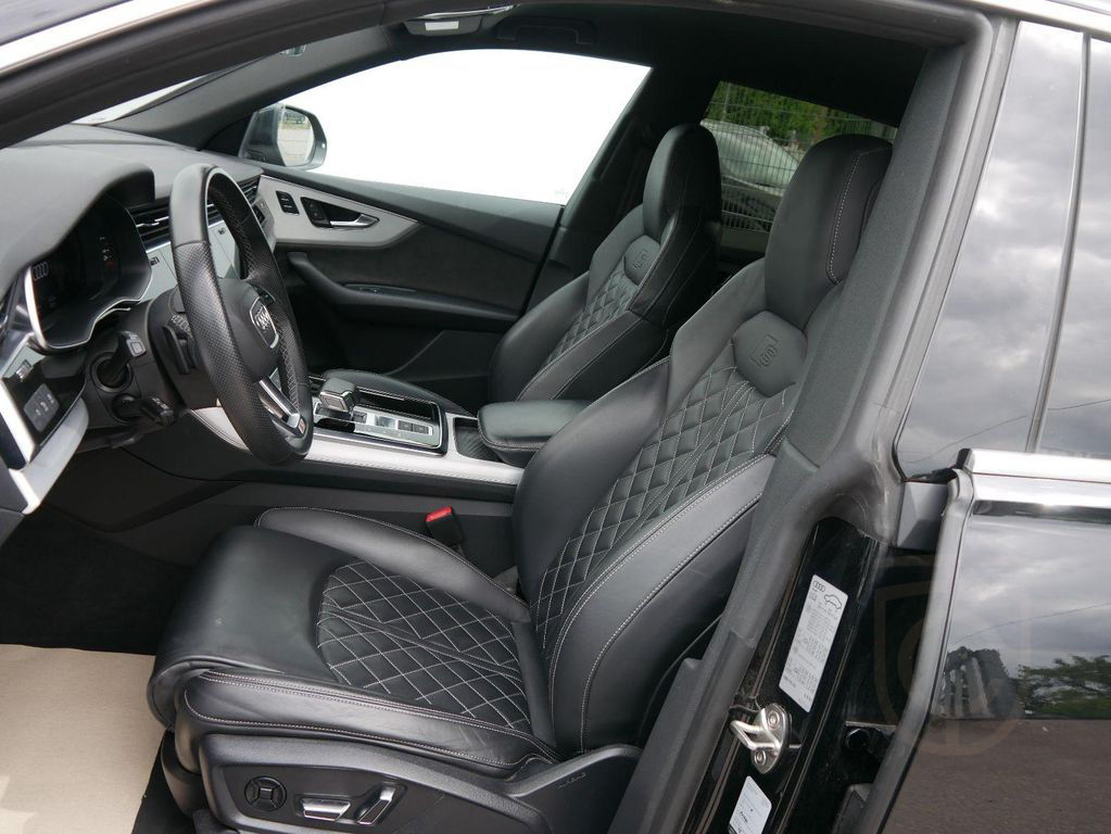 Audi Q8 50 TDI QUATTRO TIPTRONIC S-LINE * 22 ZOLL * L