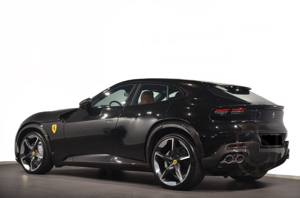 Ferrari Purosangue V12*CarbonPkt*SitzKlima*ACC*LIFT*Pano