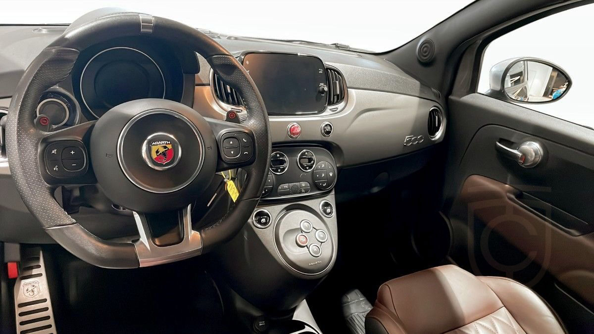 Abarth 595 C 1.4 T-JET 16V MTA,
