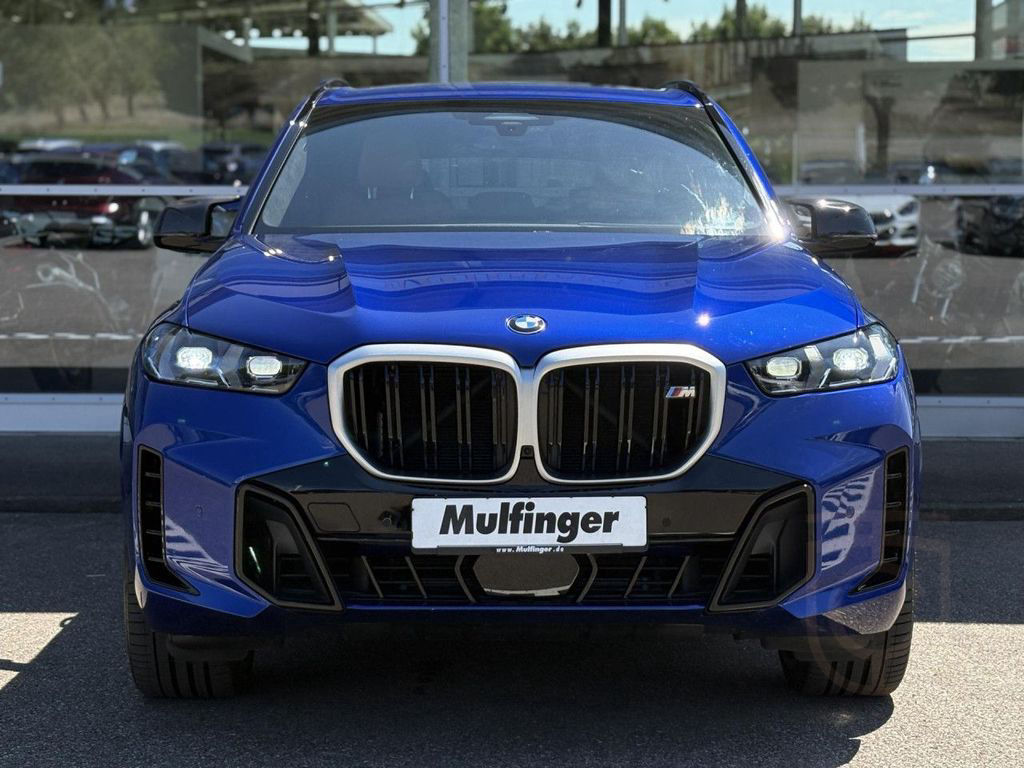 BMW X5 M60i IntAktLenk.HUD SurView Bow+Wil.Soft 22"