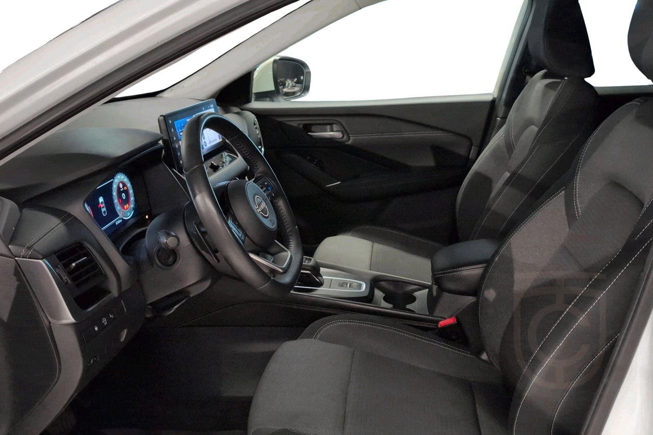 Nissan Qashqai 1.3 DIG-T XTRONIC-CVT