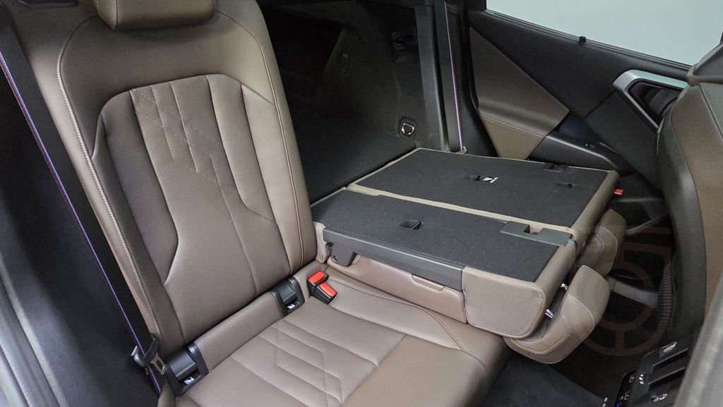 BMW X3 M50 xDrive AHK Pano 21' Sitzlüftung ACC 360°