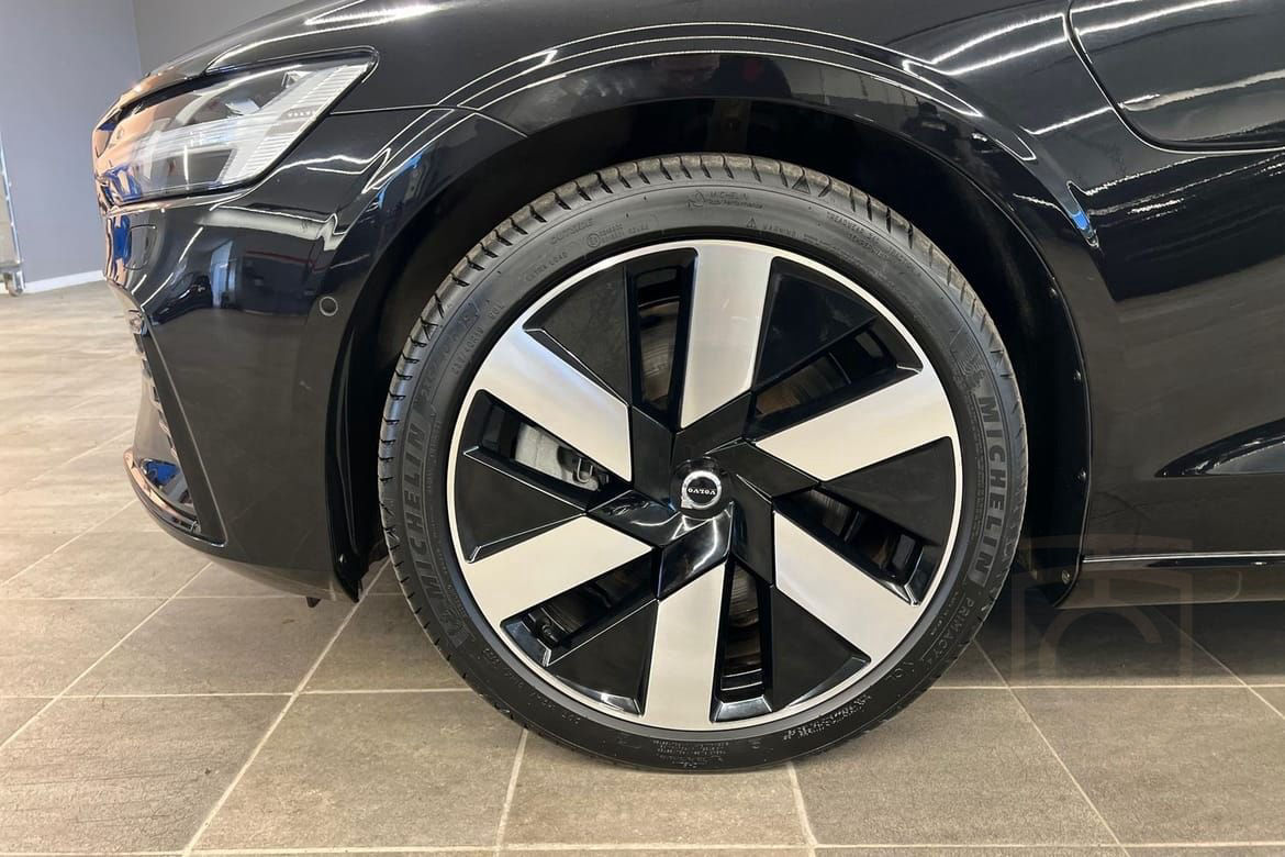 Volvo S60 Recharge T8 II Ultimate Dark