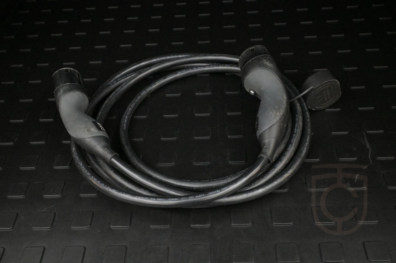 Mercedes-Benz EQE SUV 500 4MATIC AMG Pano Burmester HUD BSM