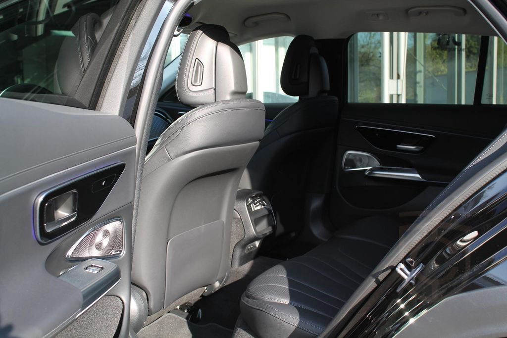 Mercedes-Benz T-Modell E 300 de 4M All-Terrain AHK 20"AMG B...