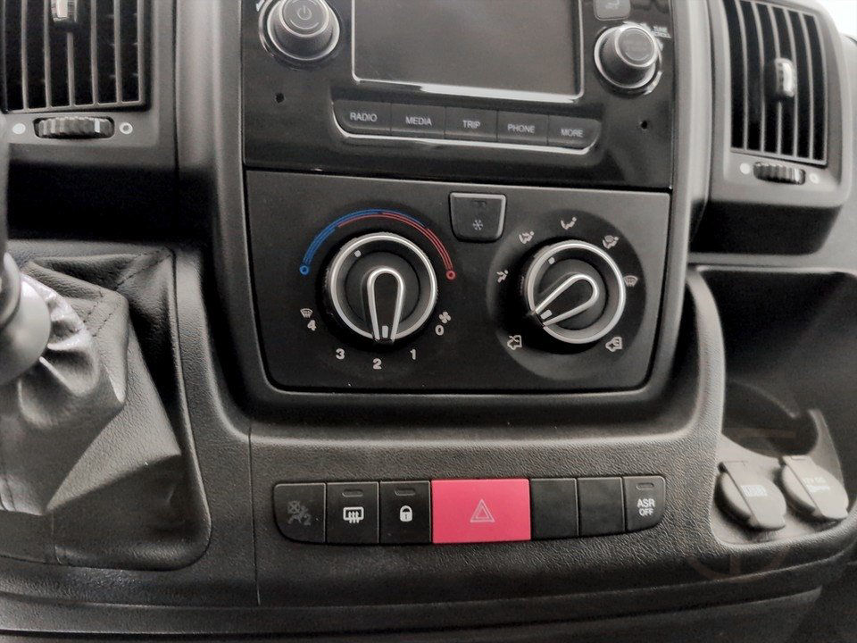 Peugeot Boxer PRO+ 2.2 BHDi