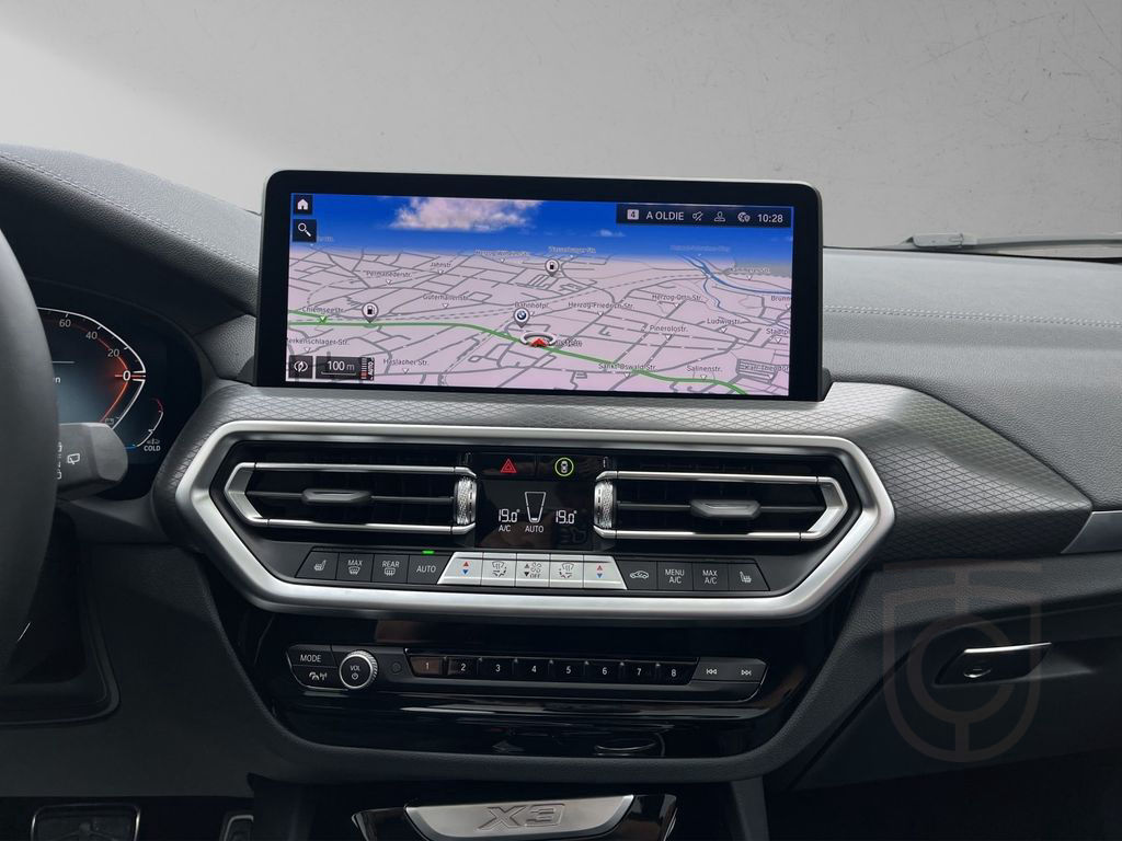 BMW X3 xDrive30d M Sport 20" AdapFW HUD ACC H&K