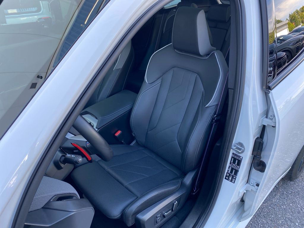 BMW X3 M50 xDrive DA Prof PA Prof AHK Pano Standhzg