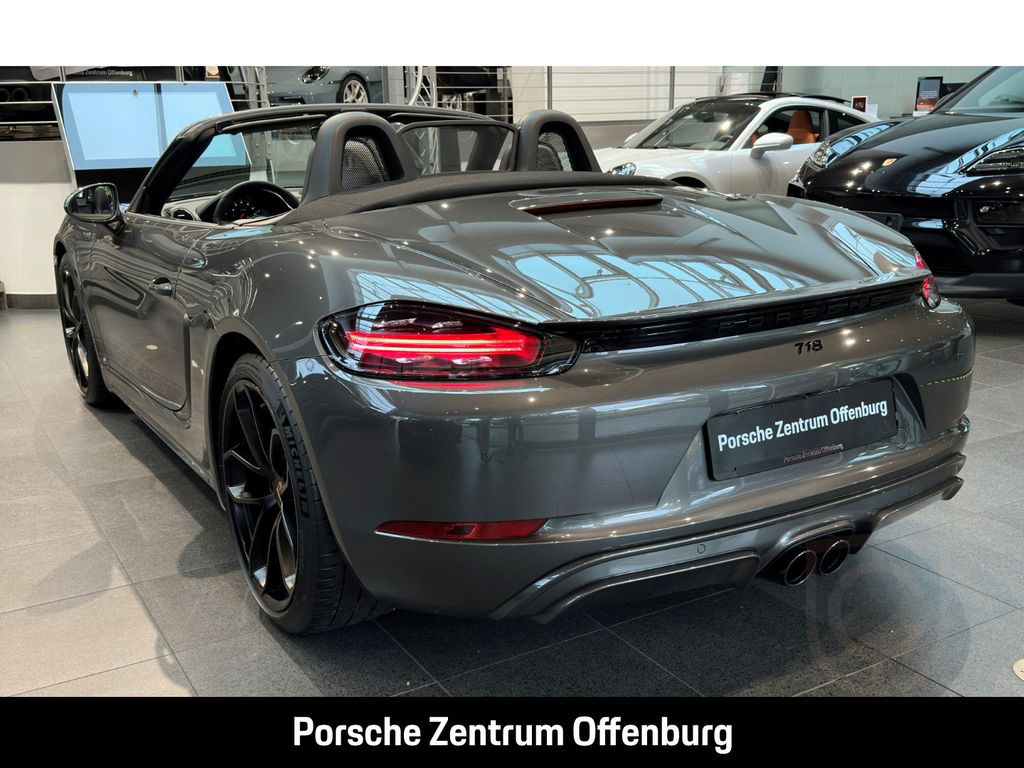 Porsche Boxster 718 Style Edition