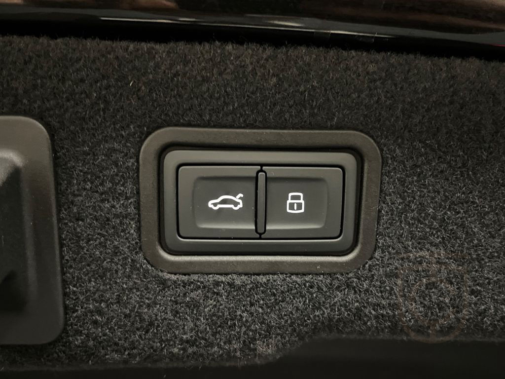Audi A8 50 TDI L quattro Long*3x TV*Kühlbox*Nachtsich