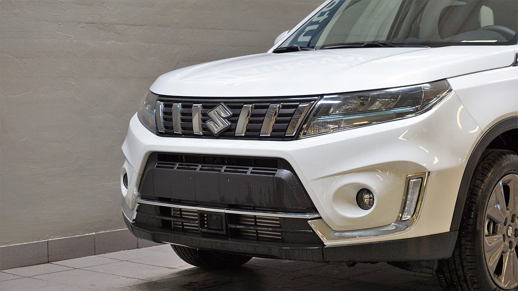 Suzuki Vitara 1.4T Hybrid allgrip 4x4 Kampanj! från 227900:-