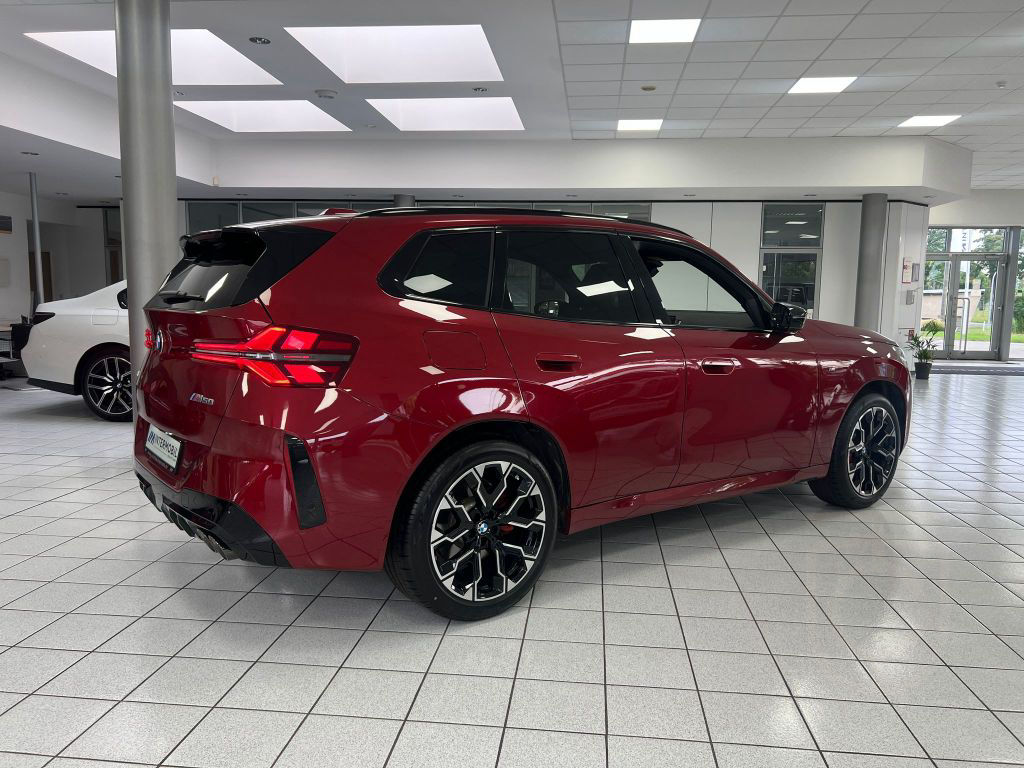 BMW X3 M50 xD*PANO*H-K*STHZG*MEMO*ICONIC*AHK*360°