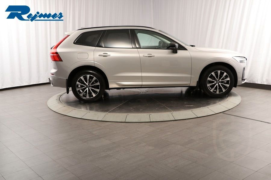 Volvo XC60 B4 Geartronic 145kW 2023 Plus