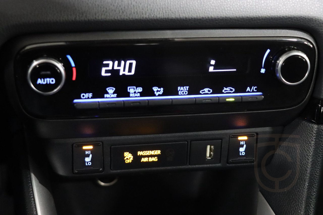 Mazda 2 Hybrid