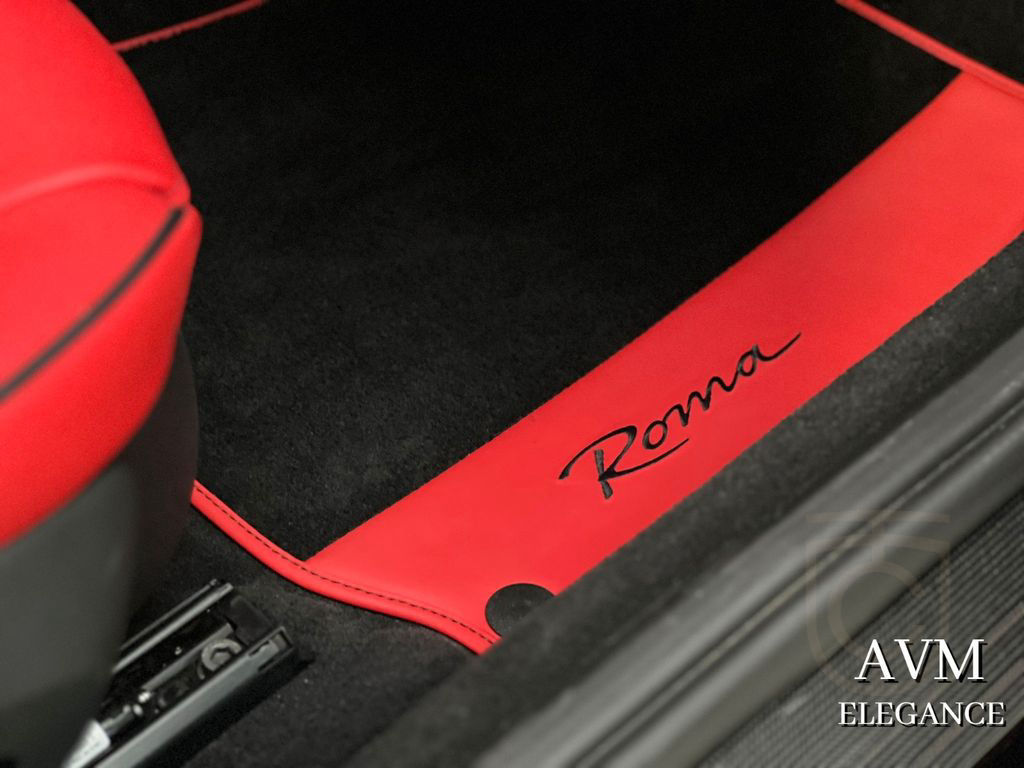Ferrari Roma 2023*CARBON-PACK*RED INT*PASSENGER DISPLAY*