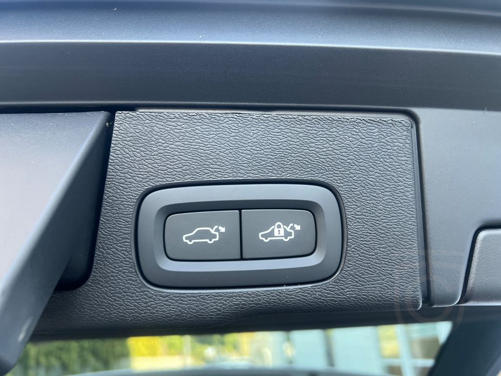 Volvo XC60 Recharge T8 AWD Ultra Dark MY26 GARANTIE