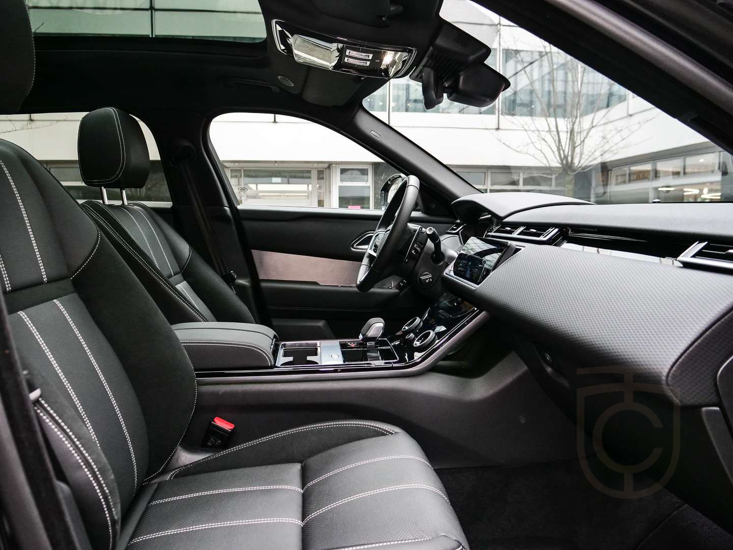 Land Rover Range Rover Velar P400 R-Dynamic SE