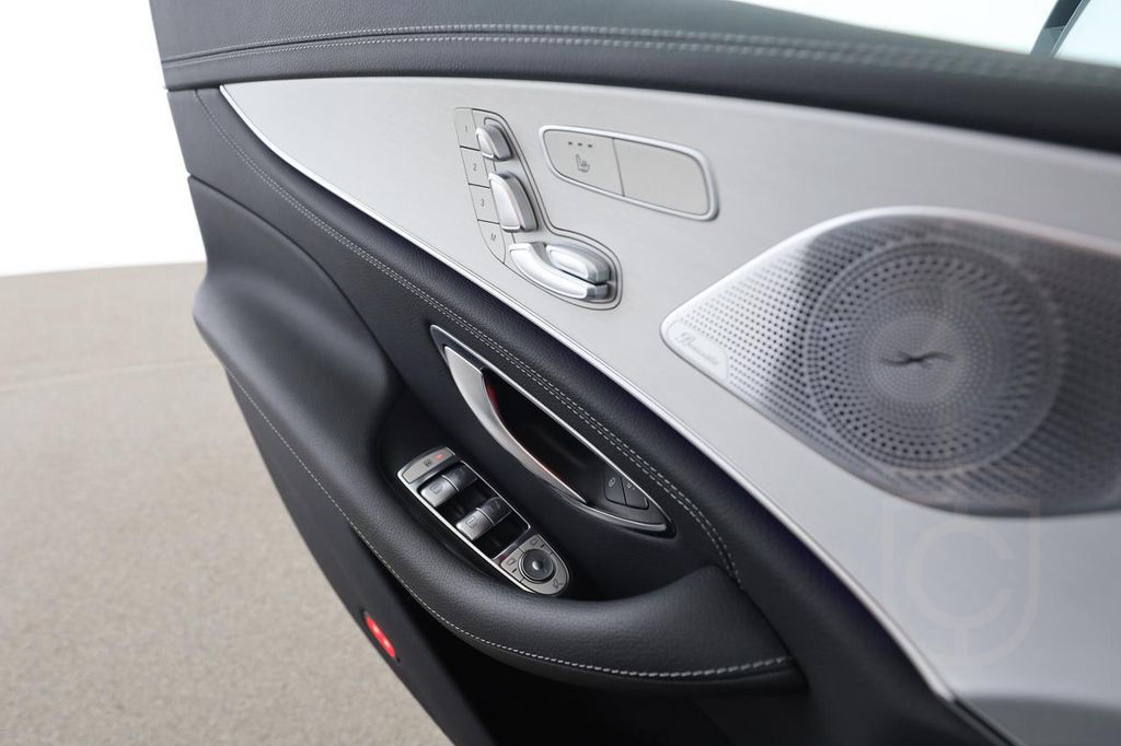 Mercedes-Benz CLS 400 d 4M AMG Widescreen MBUX SHZ LED AUT