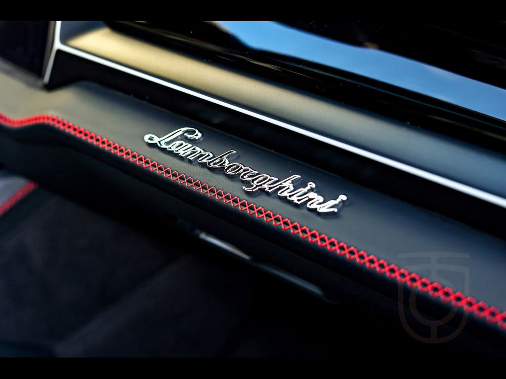 Lamborghini Urus SE°5Y SERVICE°PERFORMANTE°23°PANO°B&O 3D