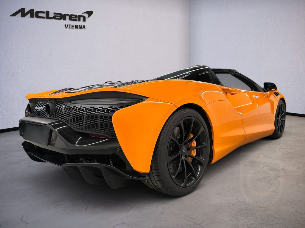 McLaren Artura Spider - McLaren Orange