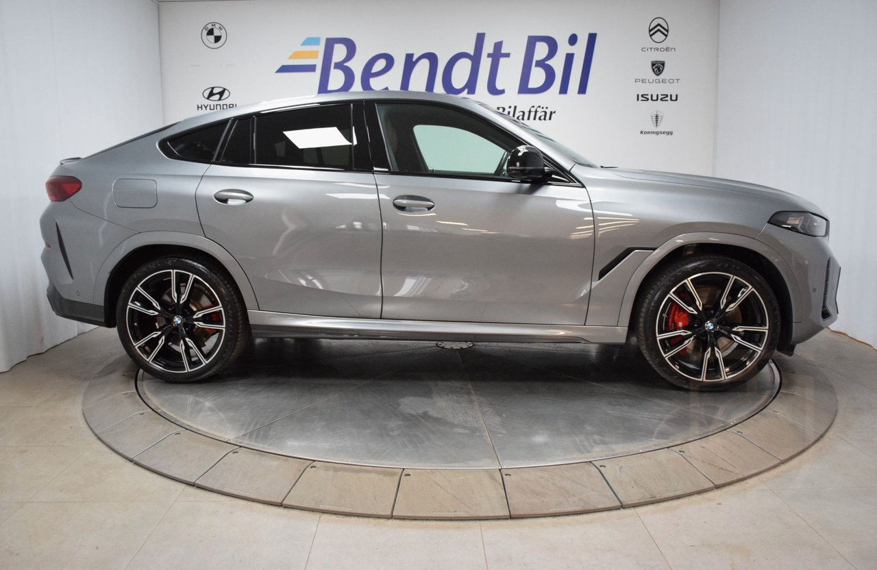 BMW X6 M60i xDrive