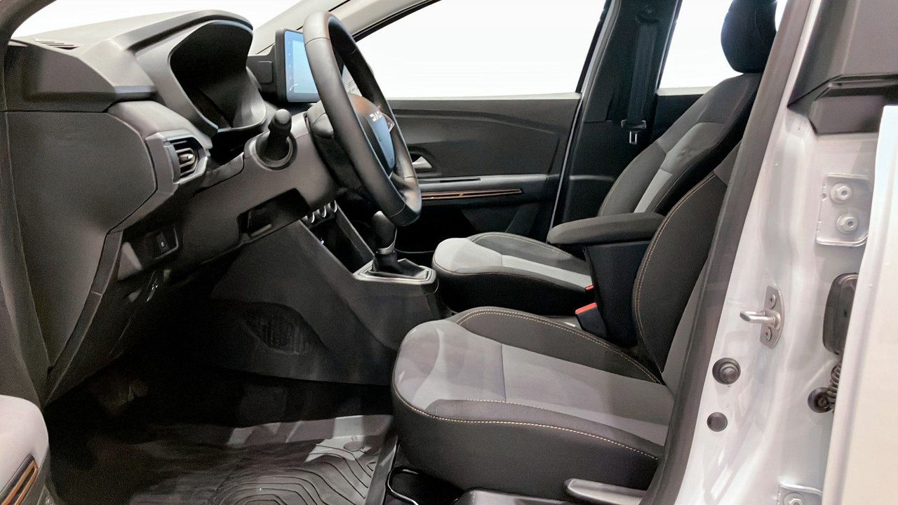 Dacia Sandero Stepway EXTREME TCE 90 AUTO -