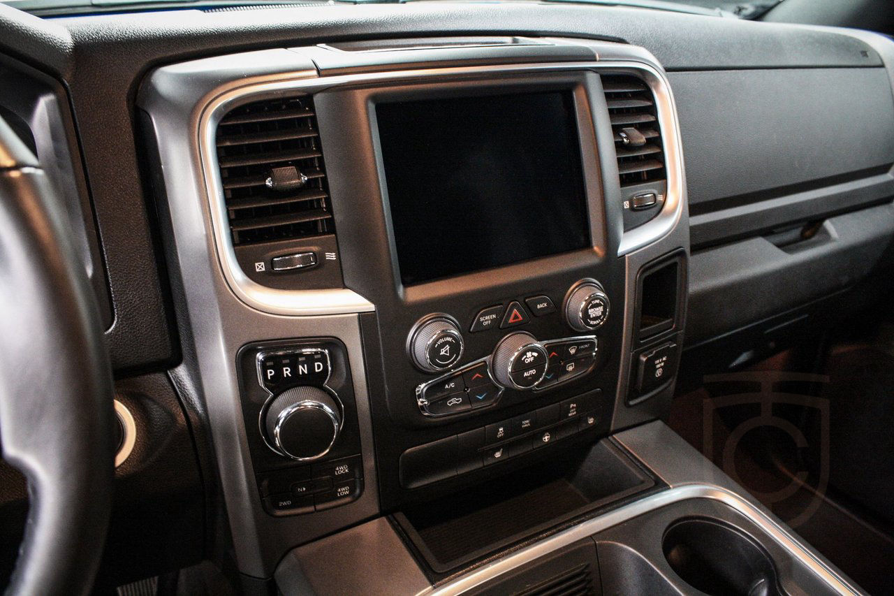 Dodge RAM Warlock 5.7L V8 Hydro Blue