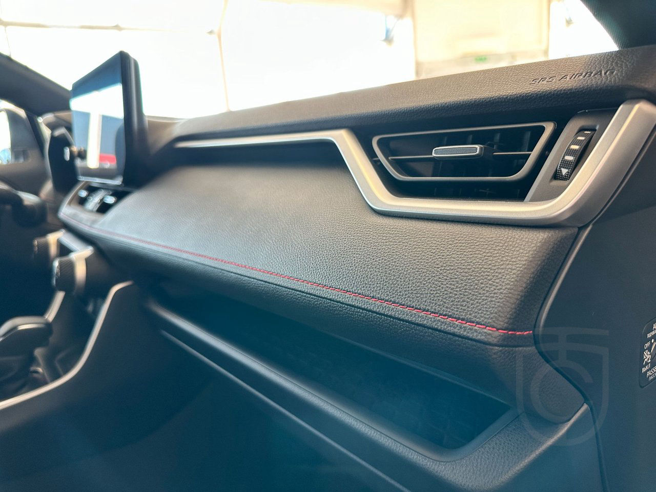 Suzuki Across 2.5 PHEV AWD Inclusive E-CVT
