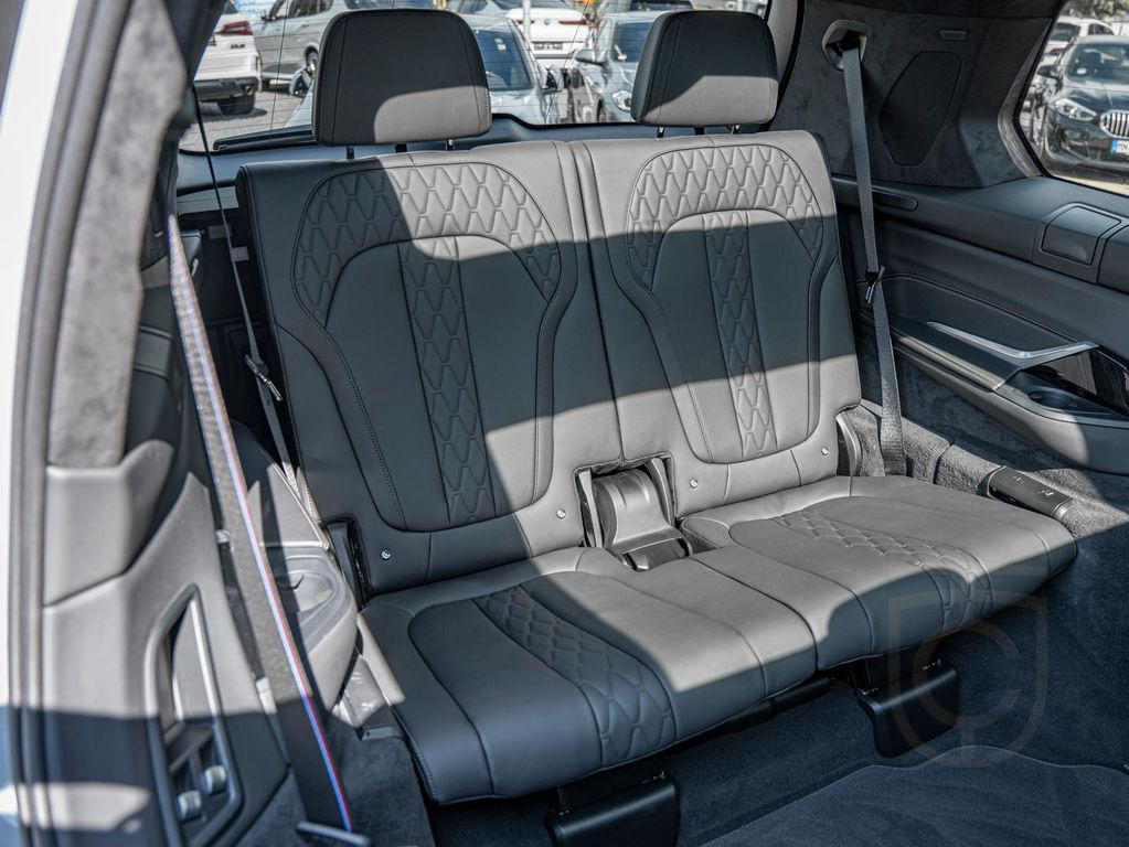BMW X7 xDr 40d M-SportPro 22Z SI 5/100 AKTIVLENK H/K