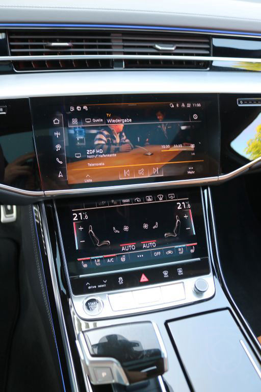 Audi A8 L 60 TFSI e Lang S line /3xTV/Pano/B&O/170NP