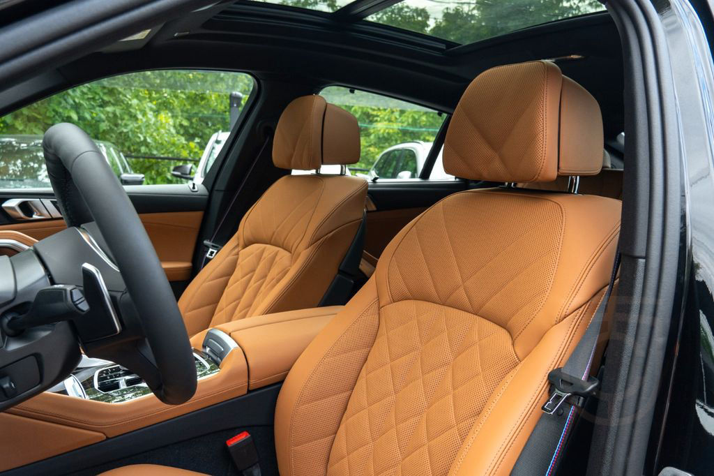 BMW X6 30d M SPORT.DR.ASS.PANO.LUFTF.LED.H/K.HUD.360