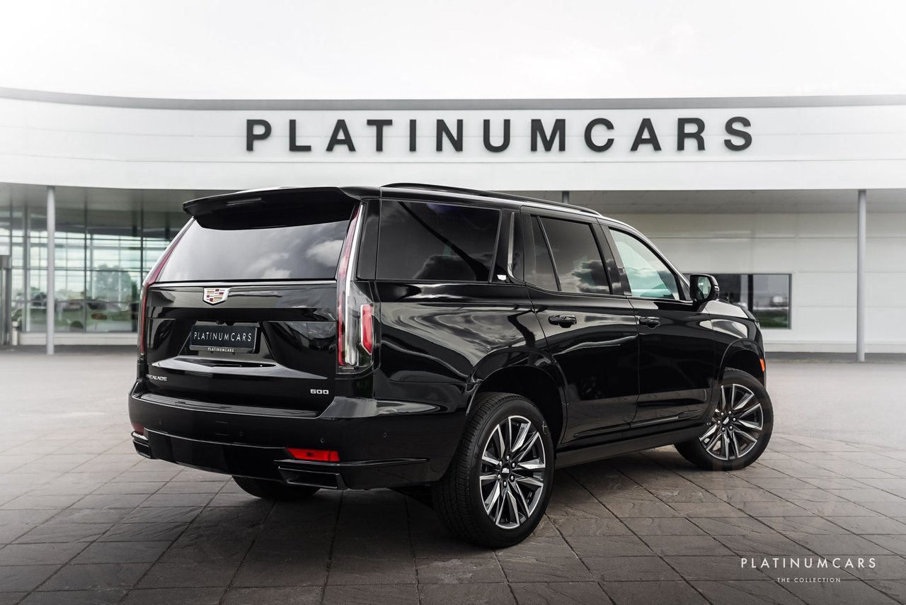 Cadillac Escalade 600 6.2 V8 4WD