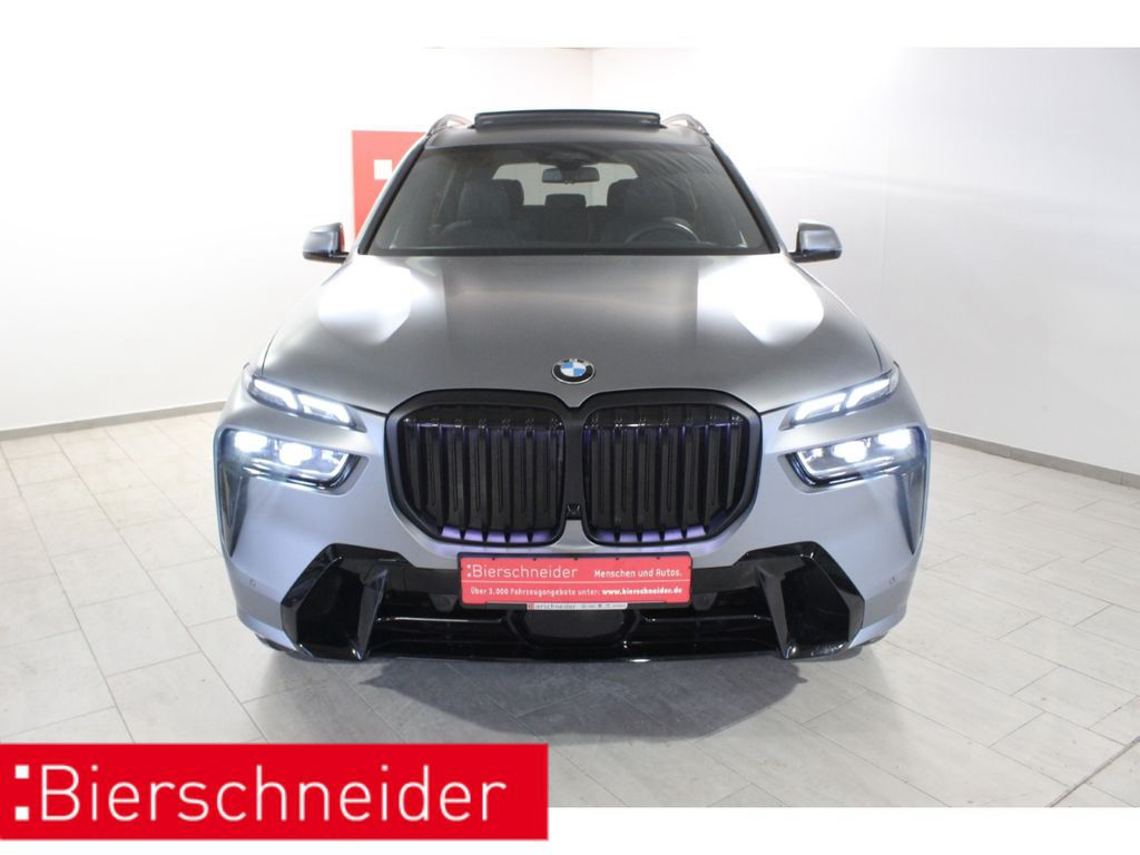 BMW X7 xDrive 40d M-Sport Pro 22 PANO AHK 7-SITZ H K