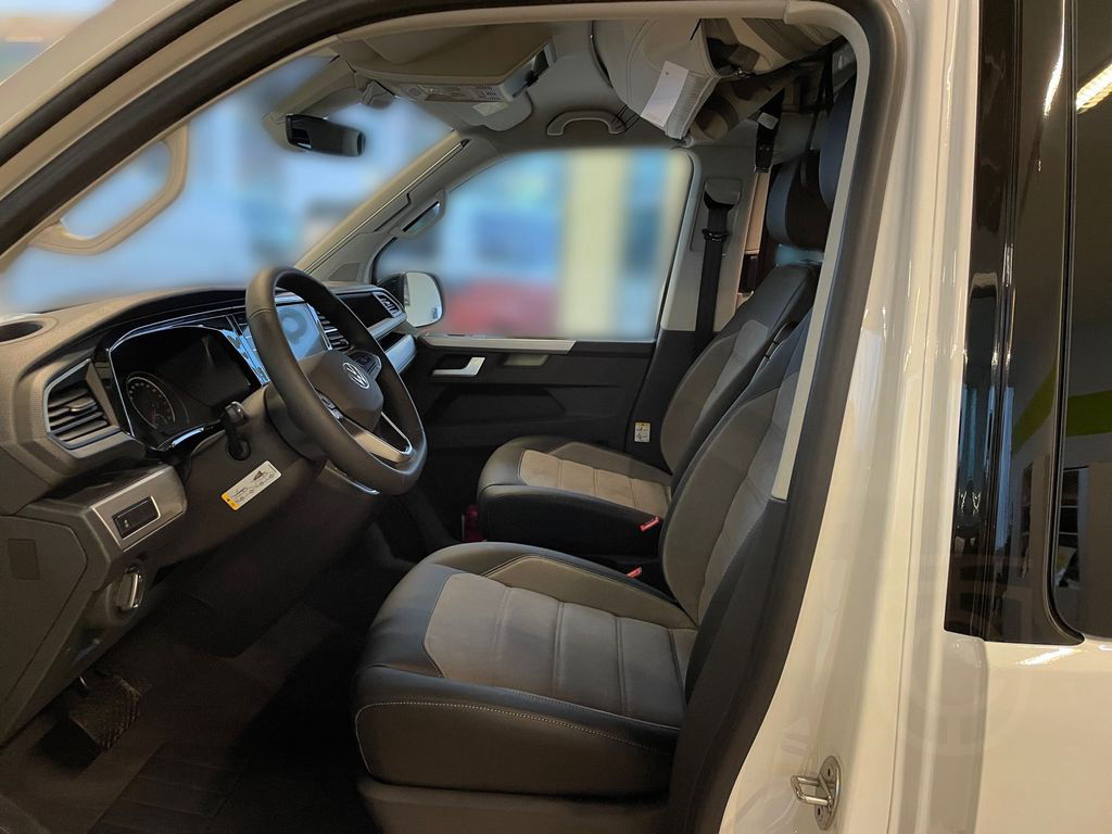 Volkswagen T6.1 California 2.0 TDI KR Beach Tour Edition *A