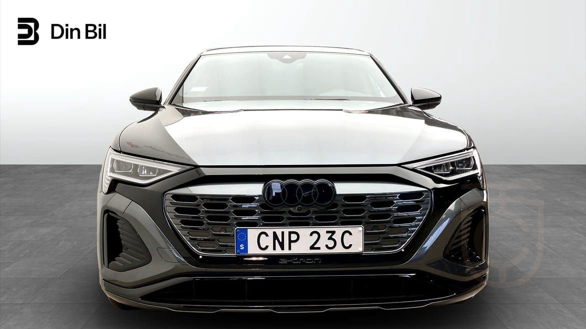 Audi Q8 e-tron 50 e-tron quattro S line Selection
