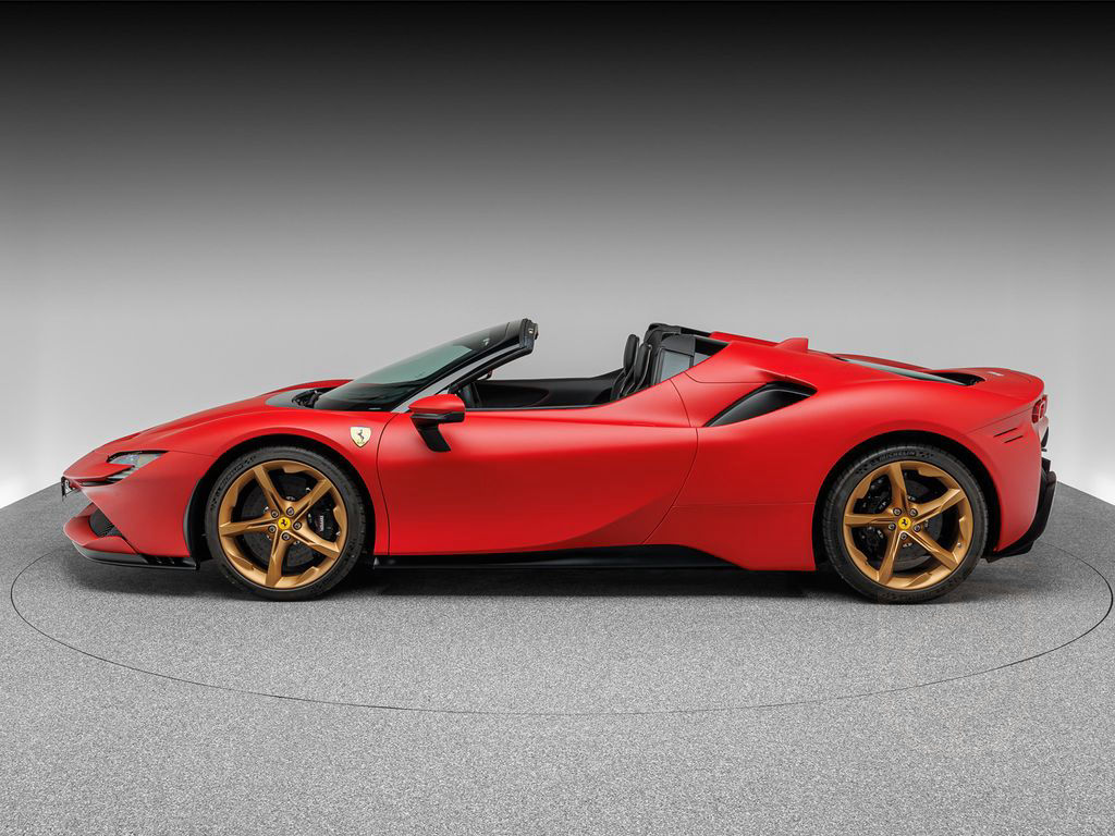 Ferrari SF90 Spider