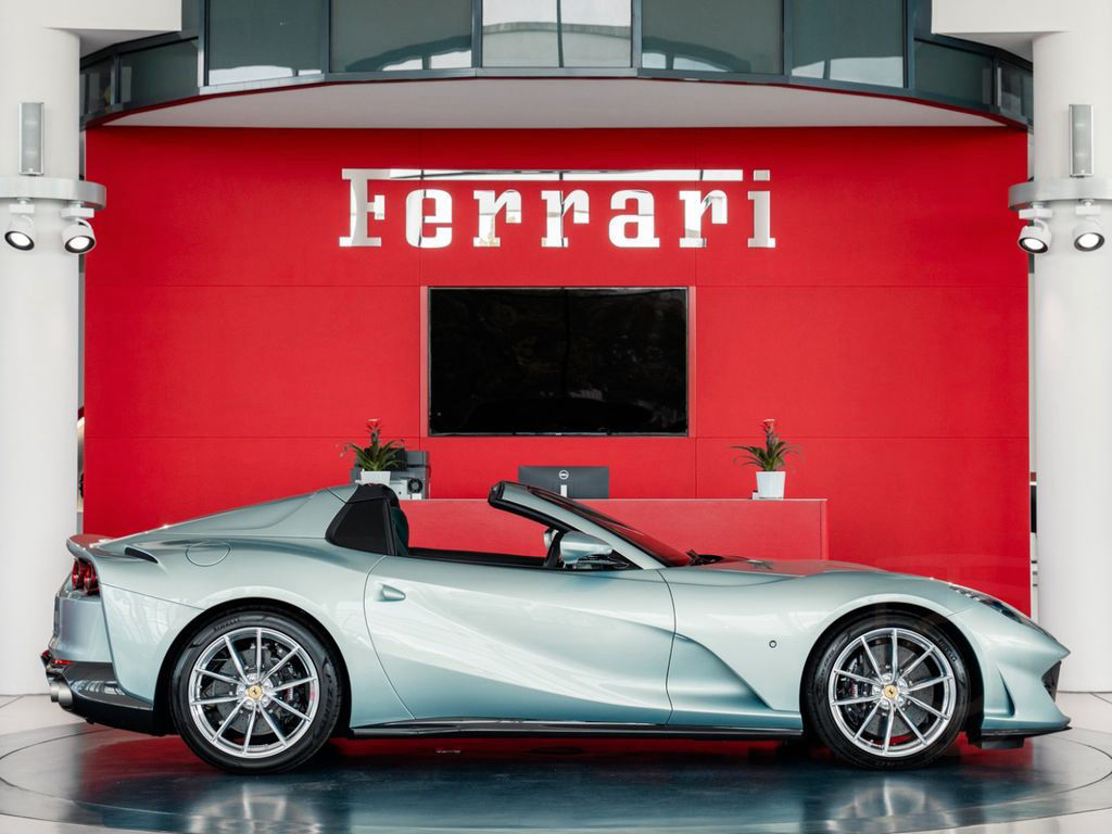 Ferrari 812 GTS *ADAS*LIFT*KARBON*SONDERLACK*JBL*