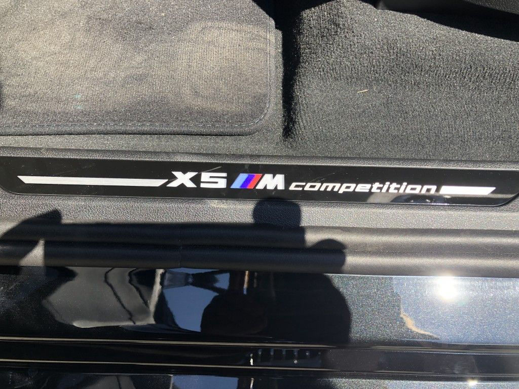 BMW X5 M Competition M Sport Open SkyBowers