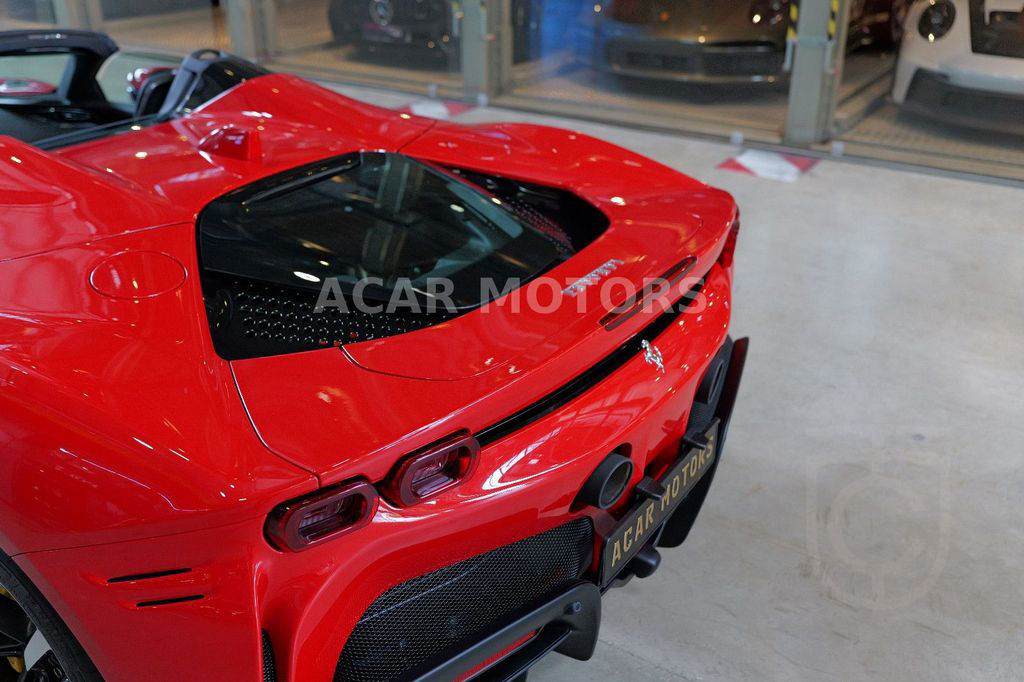 Ferrari SF90