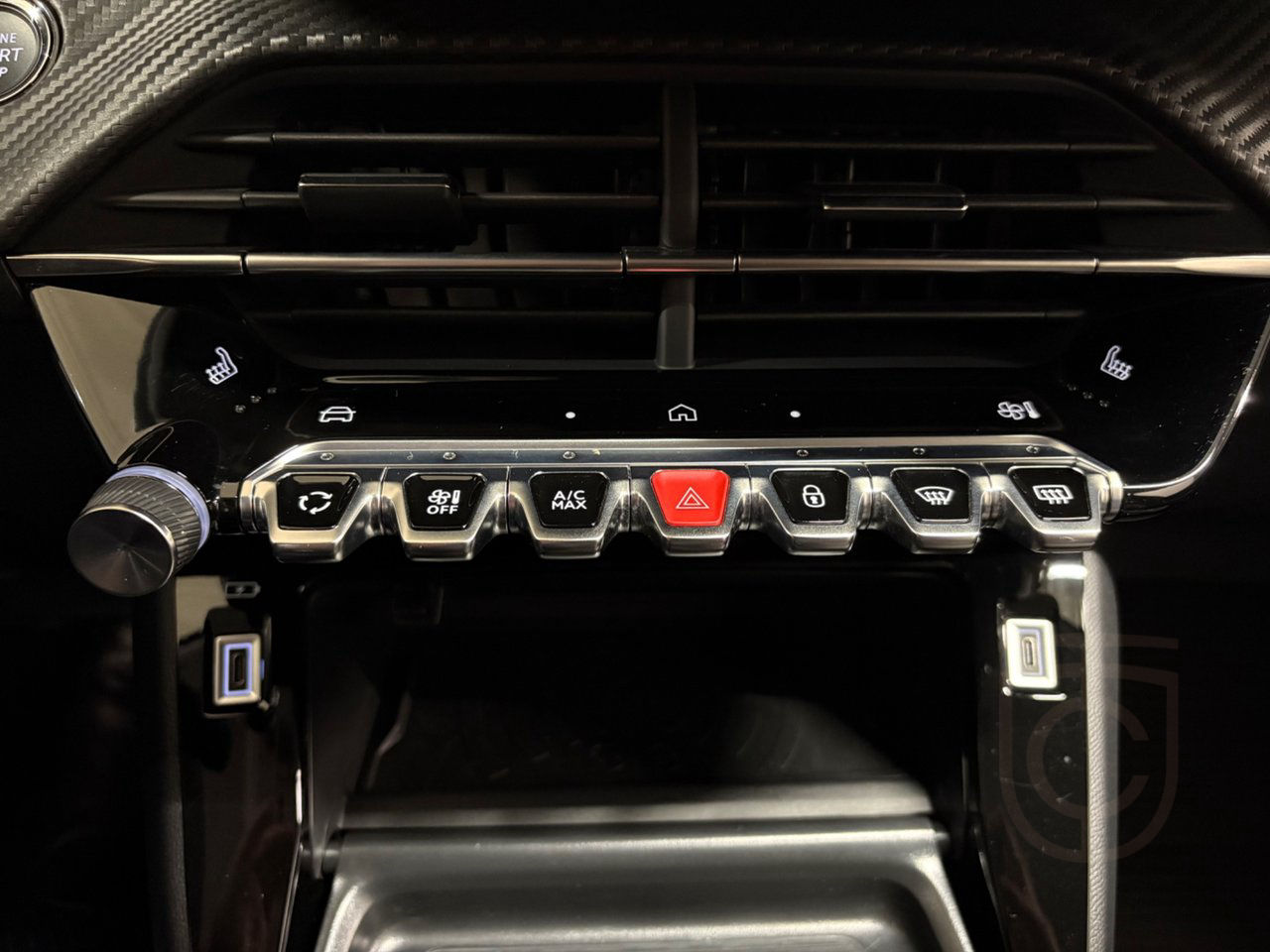 Peugeot 208 ALLURE 1.2 PT100 360kamera