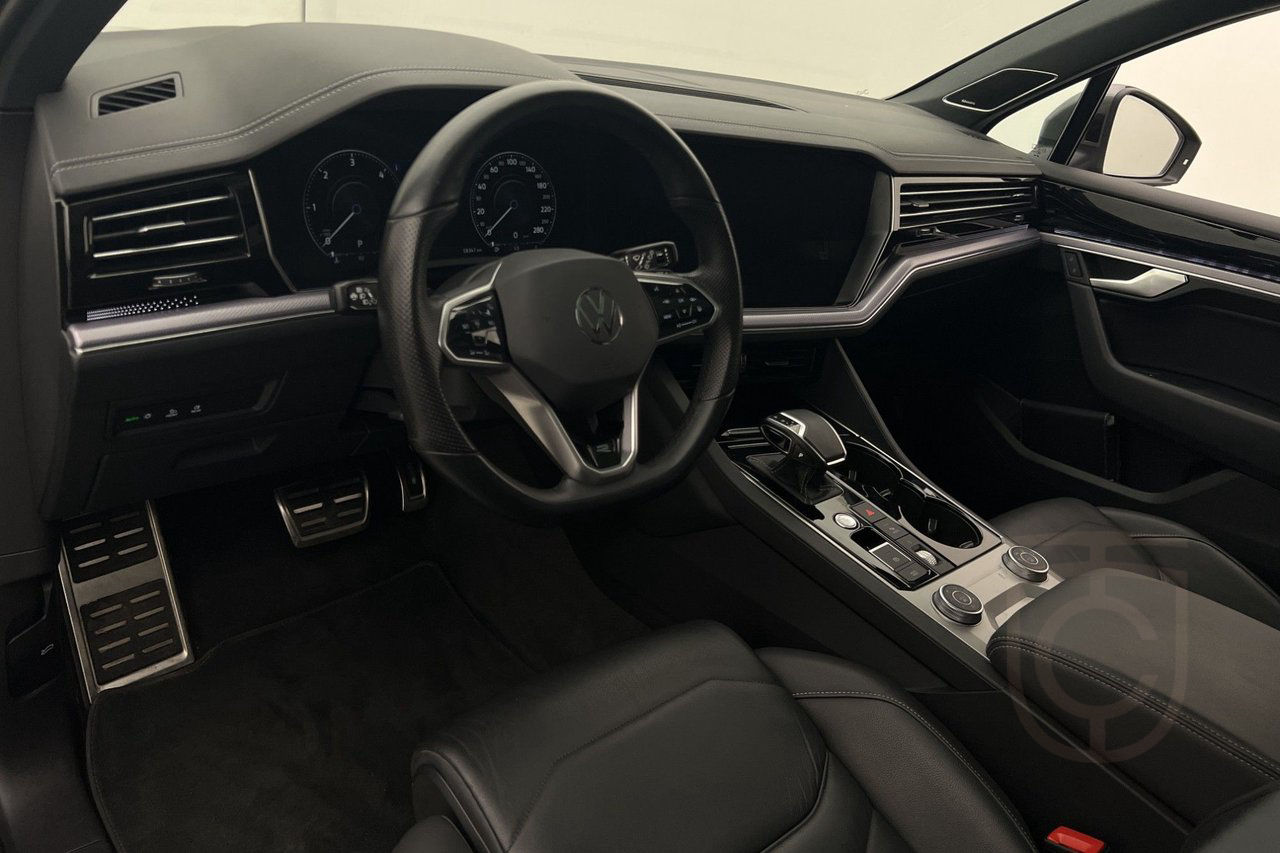 Volkswagen Touareg V6 TDI 4M R-Line Innovation Pano Dynaudio