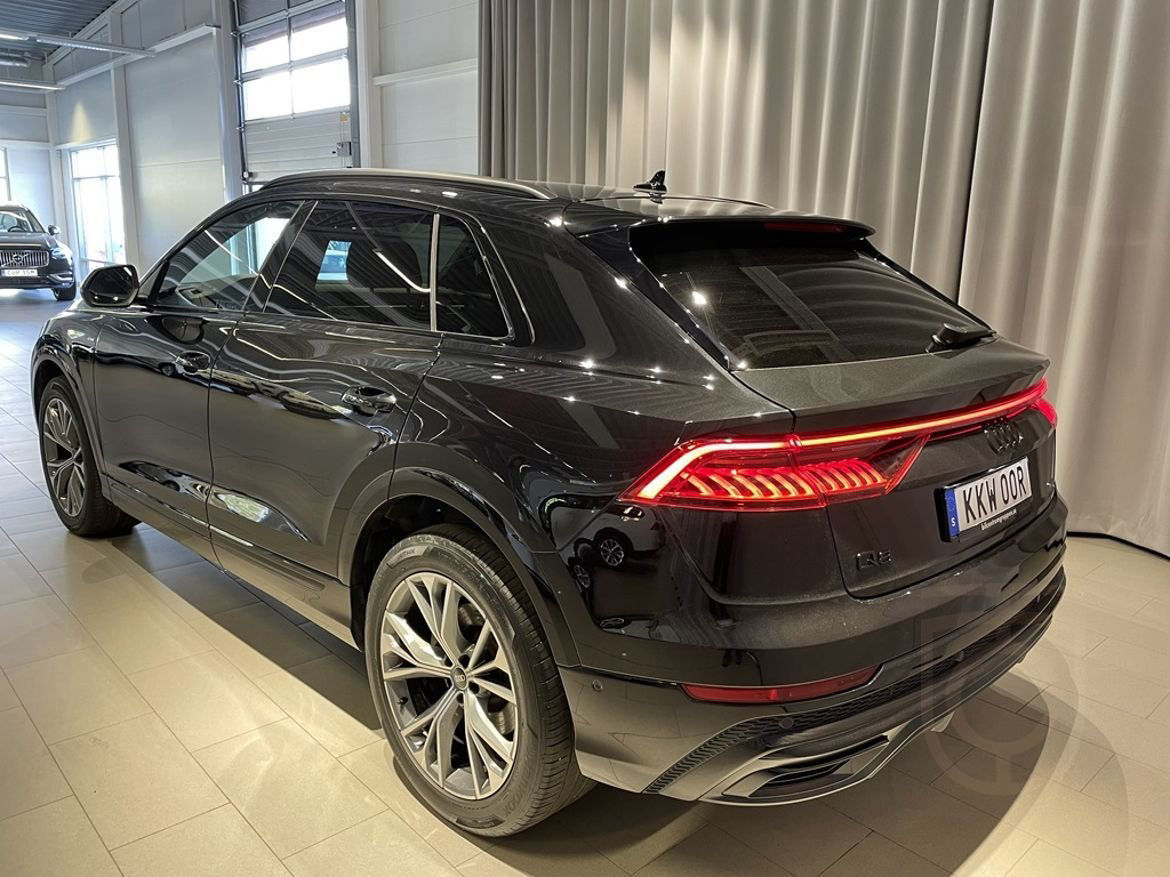 Audi Q8 50 TDI quattro S-line