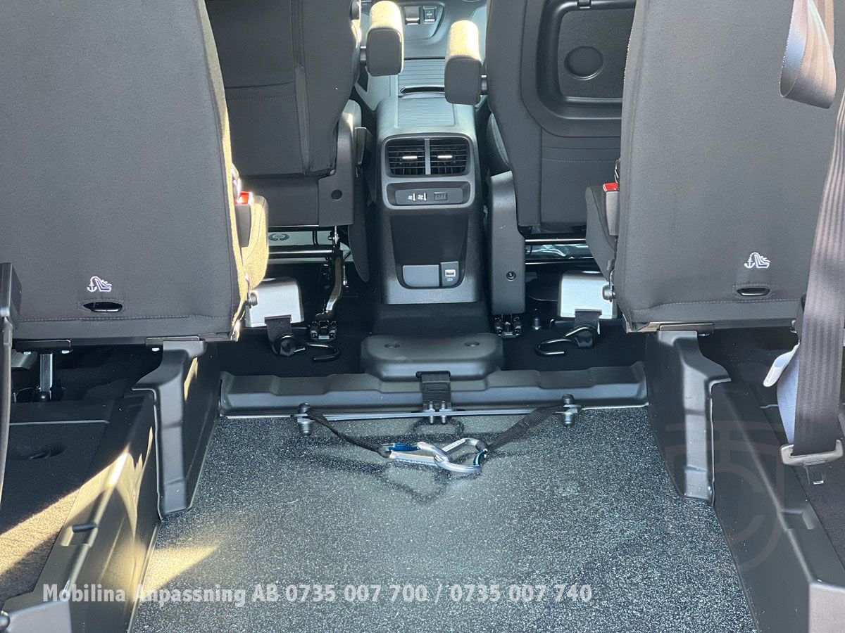 Peugeot Rifter Handikappanpassad Rullstolsbil