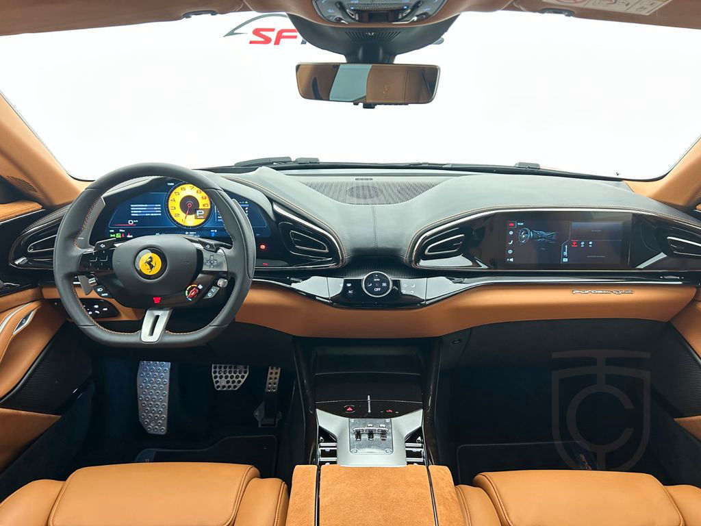Ferrari Purosangue ROSSO FUOCO/CARBON/LIFT/PANORAMA