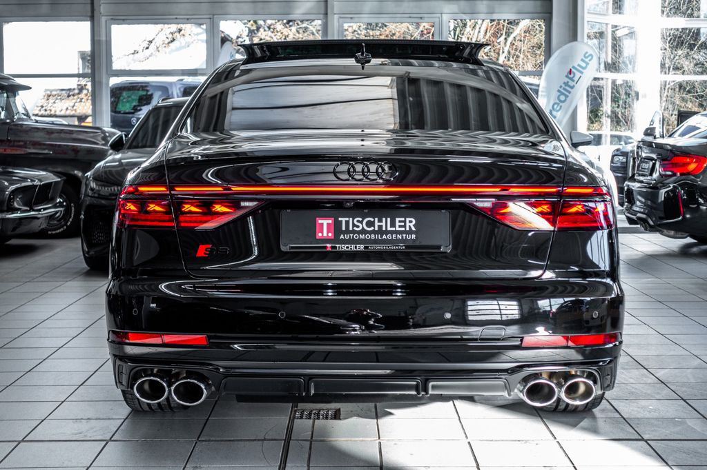 Audi S8 4.0TFSI StdHz*Massage*FondTV*B&O*MATRIX*21"